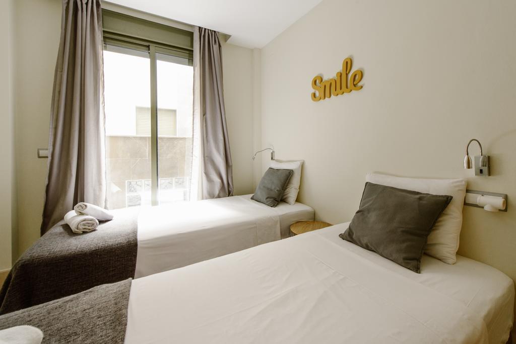 1E Azofaifo St Apartment Seville Exterior photo