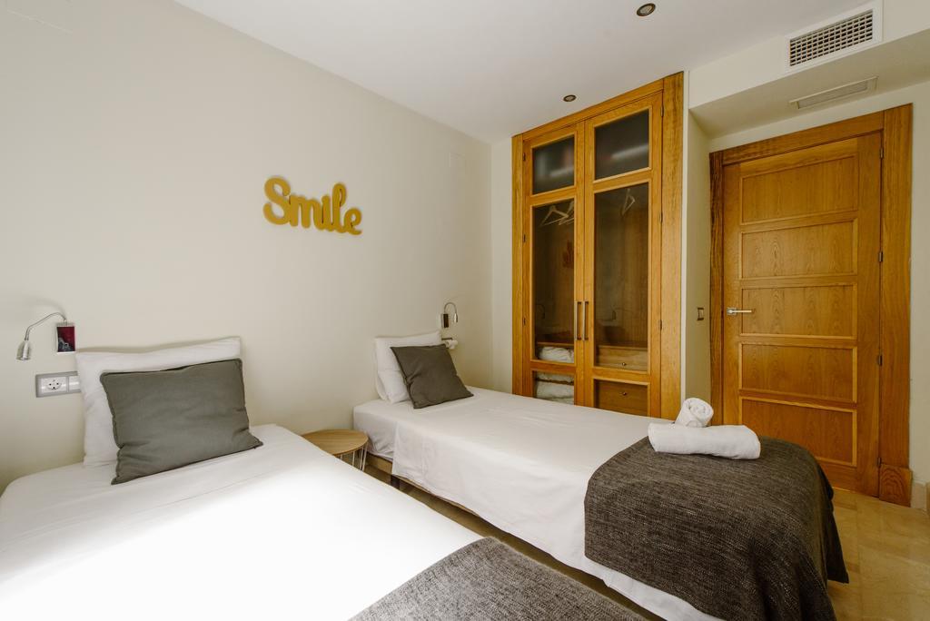 1E Azofaifo St Apartment Seville Exterior photo